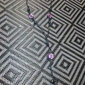 Ladies dark necklace